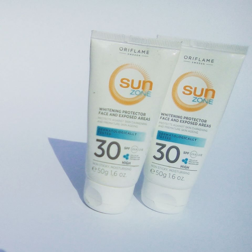 Oriflame sun zone whitening protector SPF 30 lotion